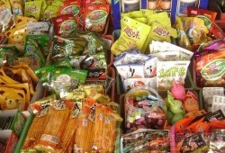 三无食品爆料案例视频,视频曝光背后的食品安全危机