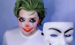 小丑爆料视频在线观看