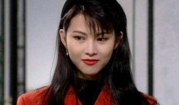 娱乐吃瓜女艺人牺牲视频,揭秘吃瓜女艺人背后的辛酸故事