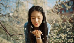 圈内爆料李兰迪杨洋,甜蜜互动引粉丝热议